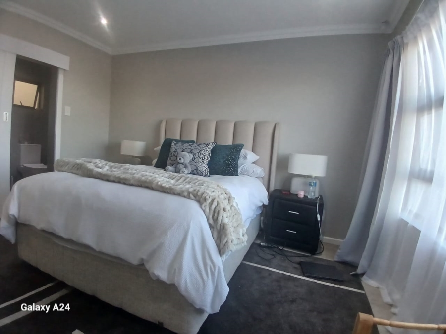 2 Bedroom Property for Sale in Gonubie North Eastern Cape